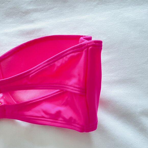 SunDazed NWT hot pink bikini top DD Strapless bandeau swimsuit women's - Picture 9 of 10